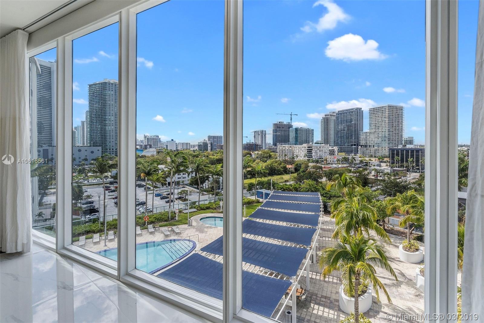 BLUE CONDO - Residential Lease