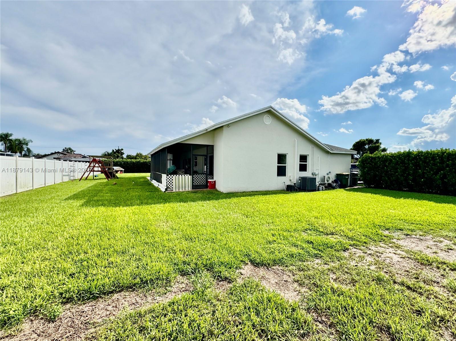 REDLANDS BEST - Residential