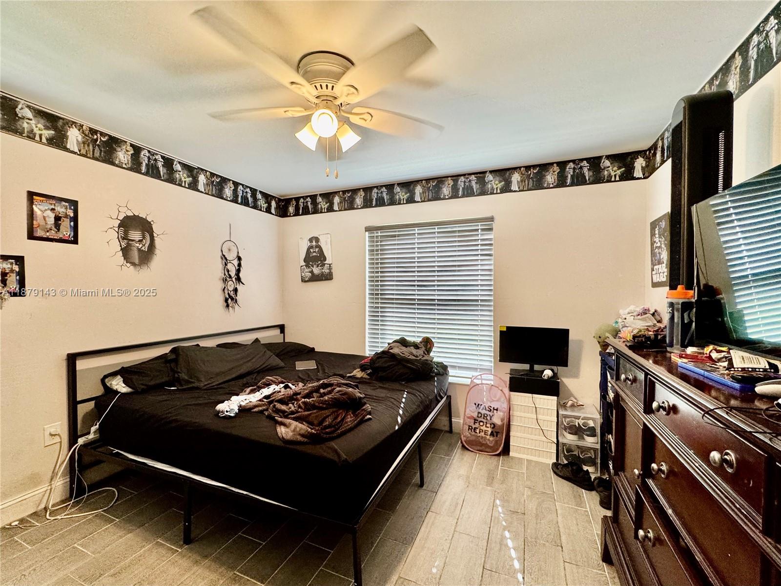 REDLANDS BEST - Residential