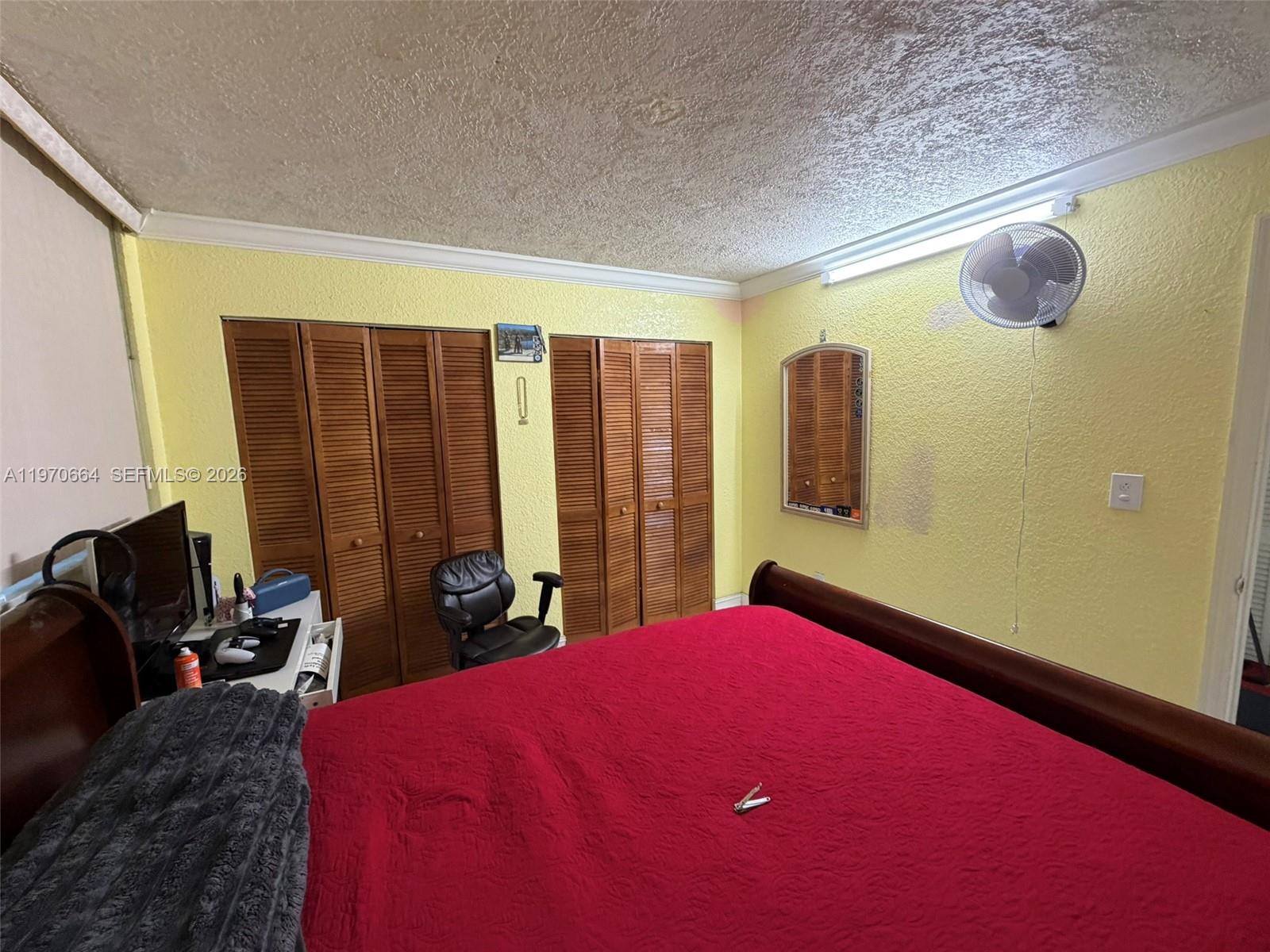 SAMARI LAKE EAST CONDO - Residential