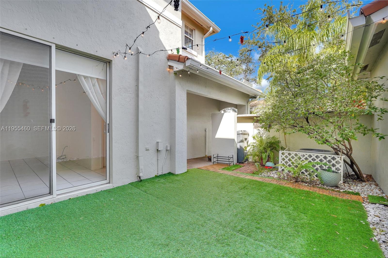 WEST LAKE VILLAGE PLAT - Residential