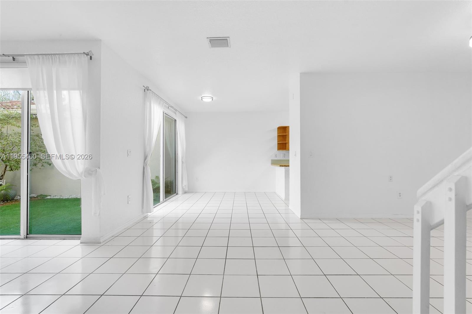 WEST LAKE VILLAGE PLAT - Residential