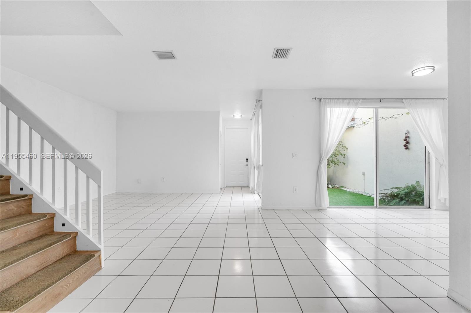 WEST LAKE VILLAGE PLAT - Residential