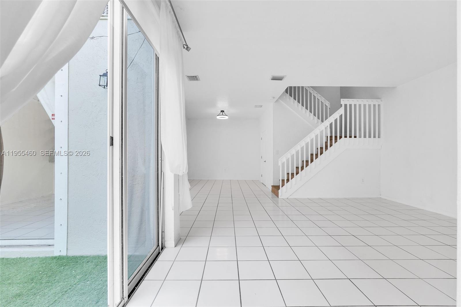 WEST LAKE VILLAGE PLAT - Residential