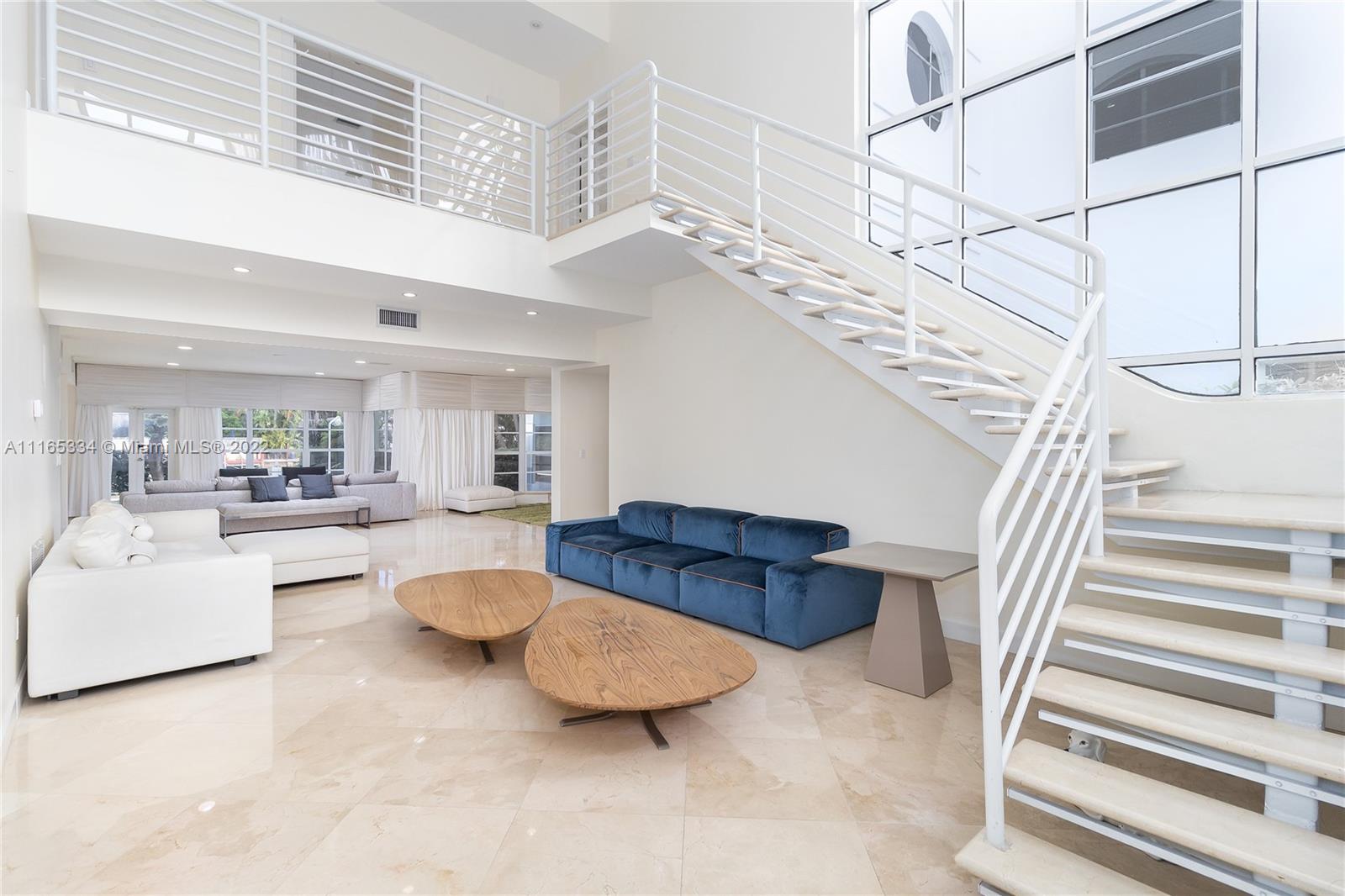 BAY HARBOR ISLAND - Residential