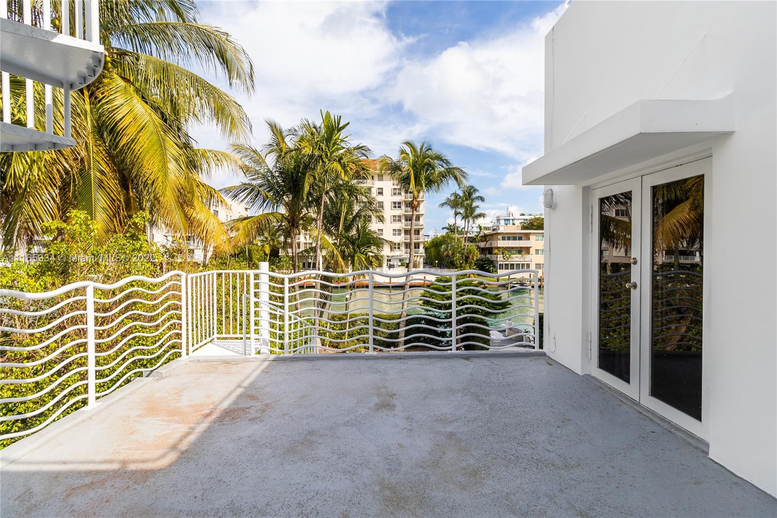 BAY HARBOR ISLAND - Residential