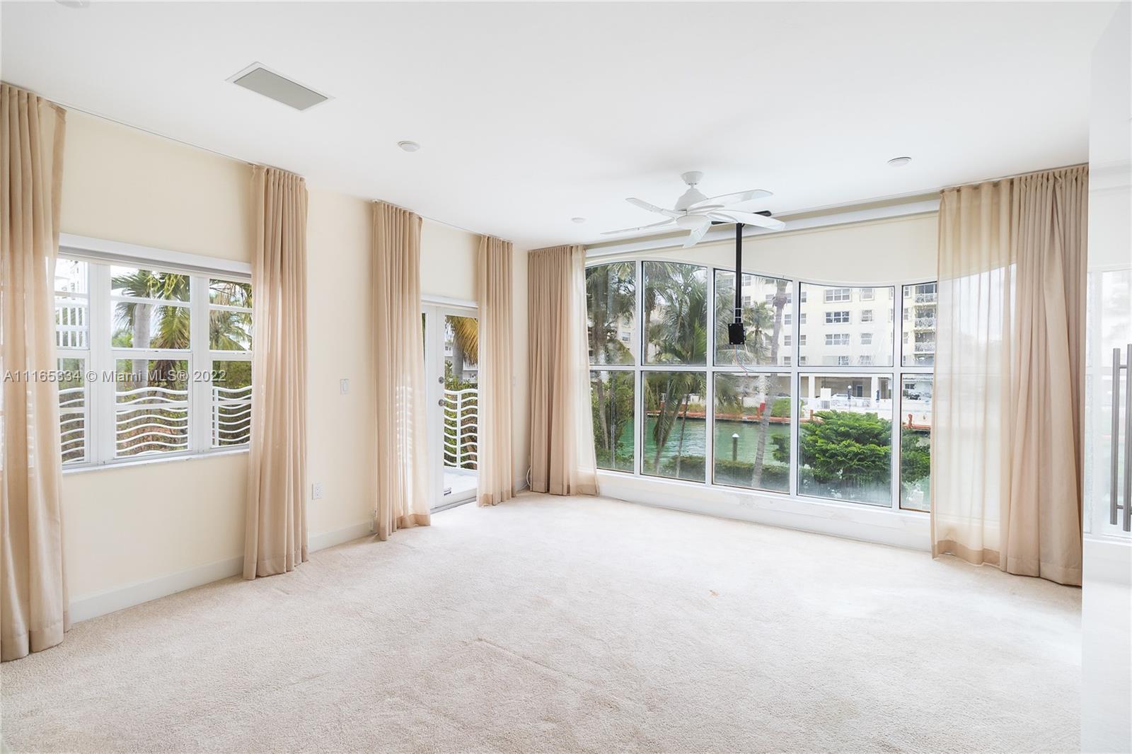 BAY HARBOR ISLAND - Residential