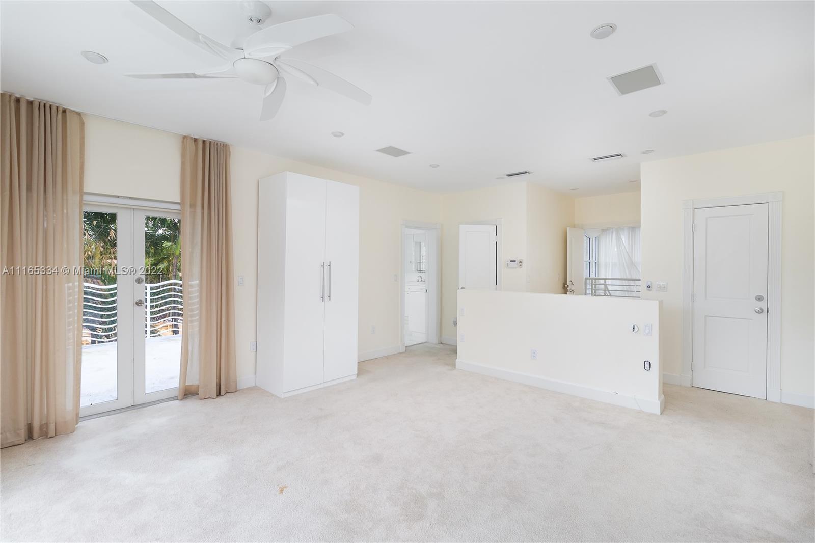 BAY HARBOR ISLAND - Residential