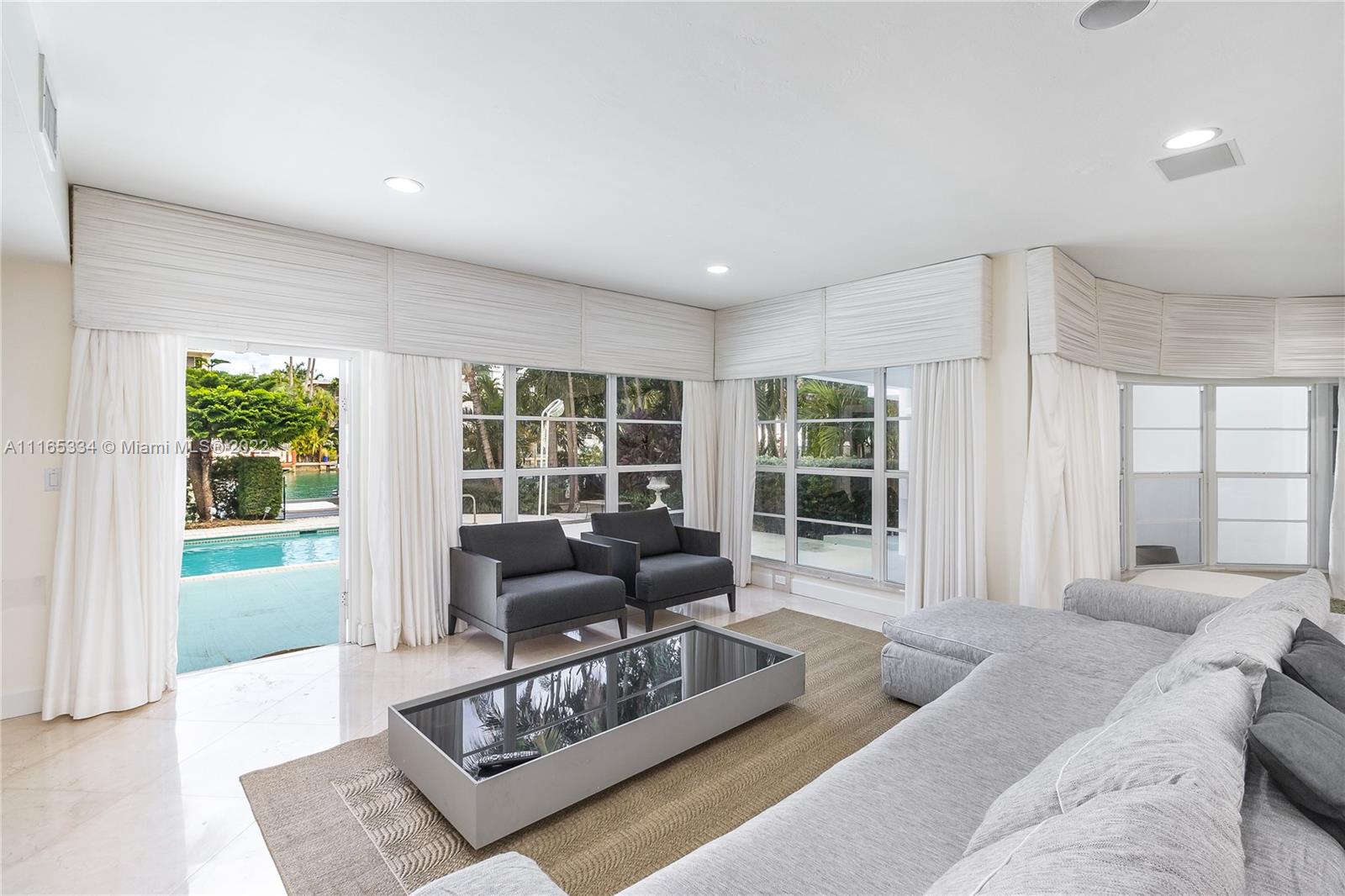 BAY HARBOR ISLAND - Residential