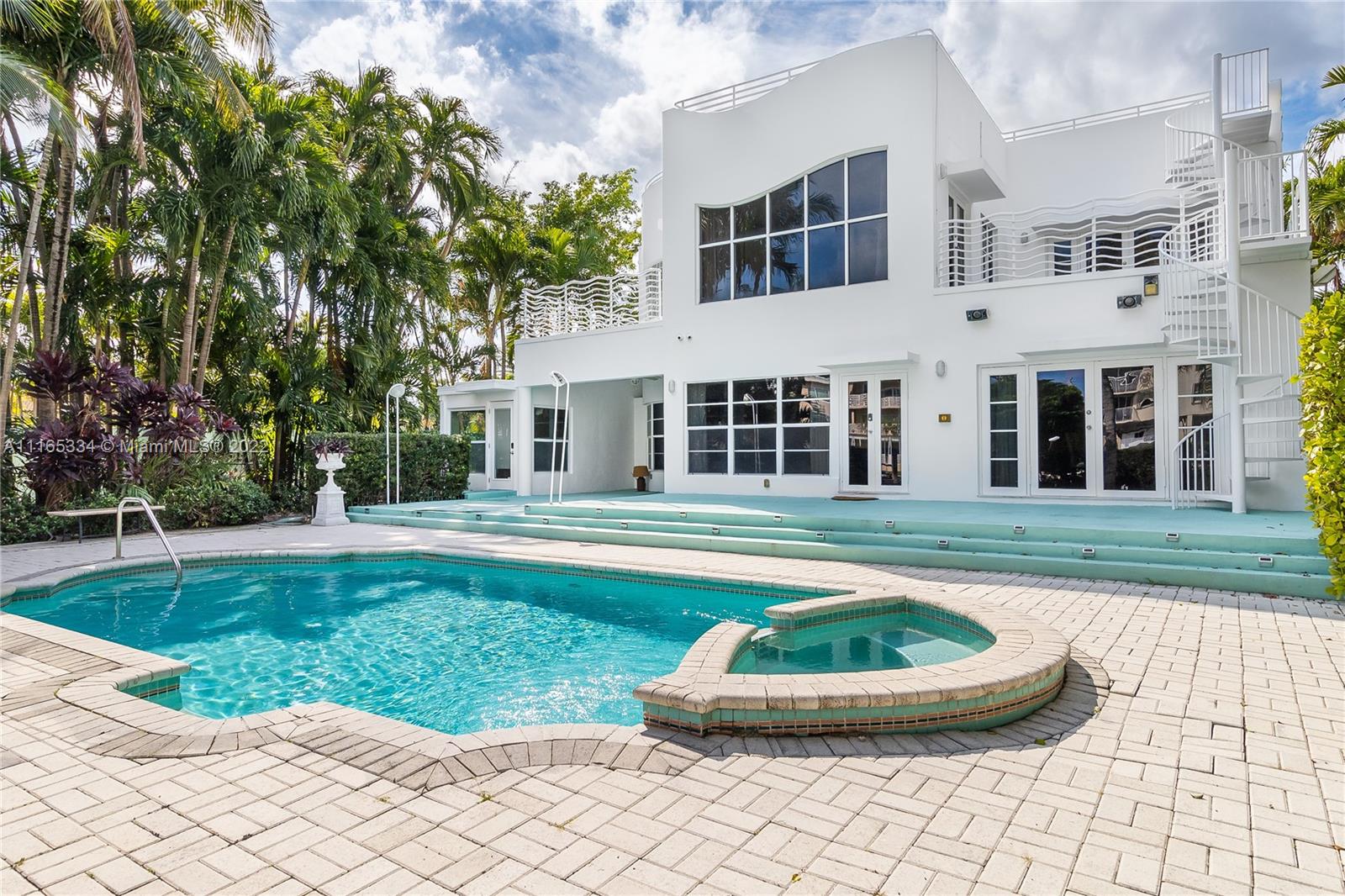 BAY HARBOR ISLAND - Residential