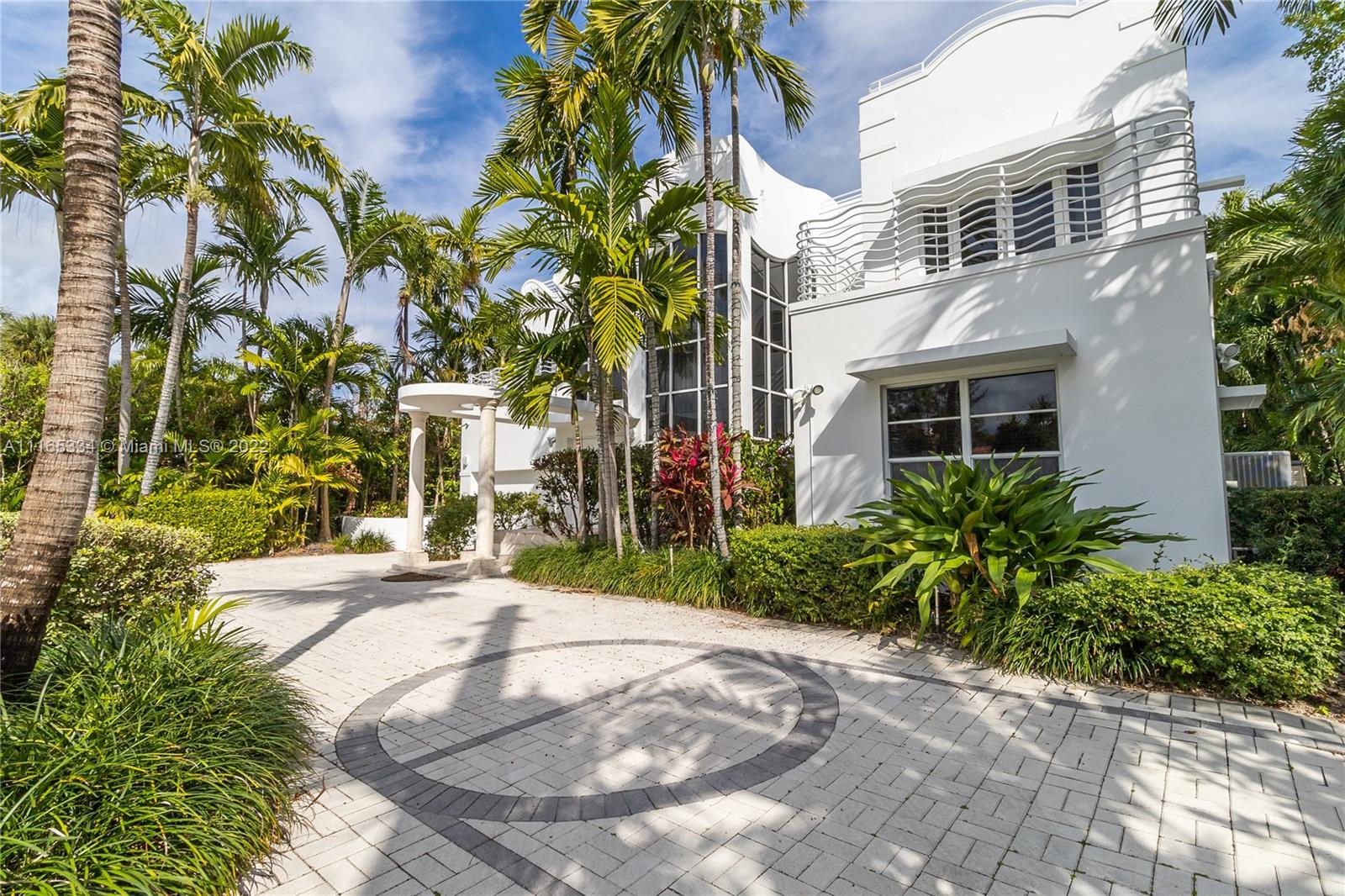 BAY HARBOR ISLAND - Residential