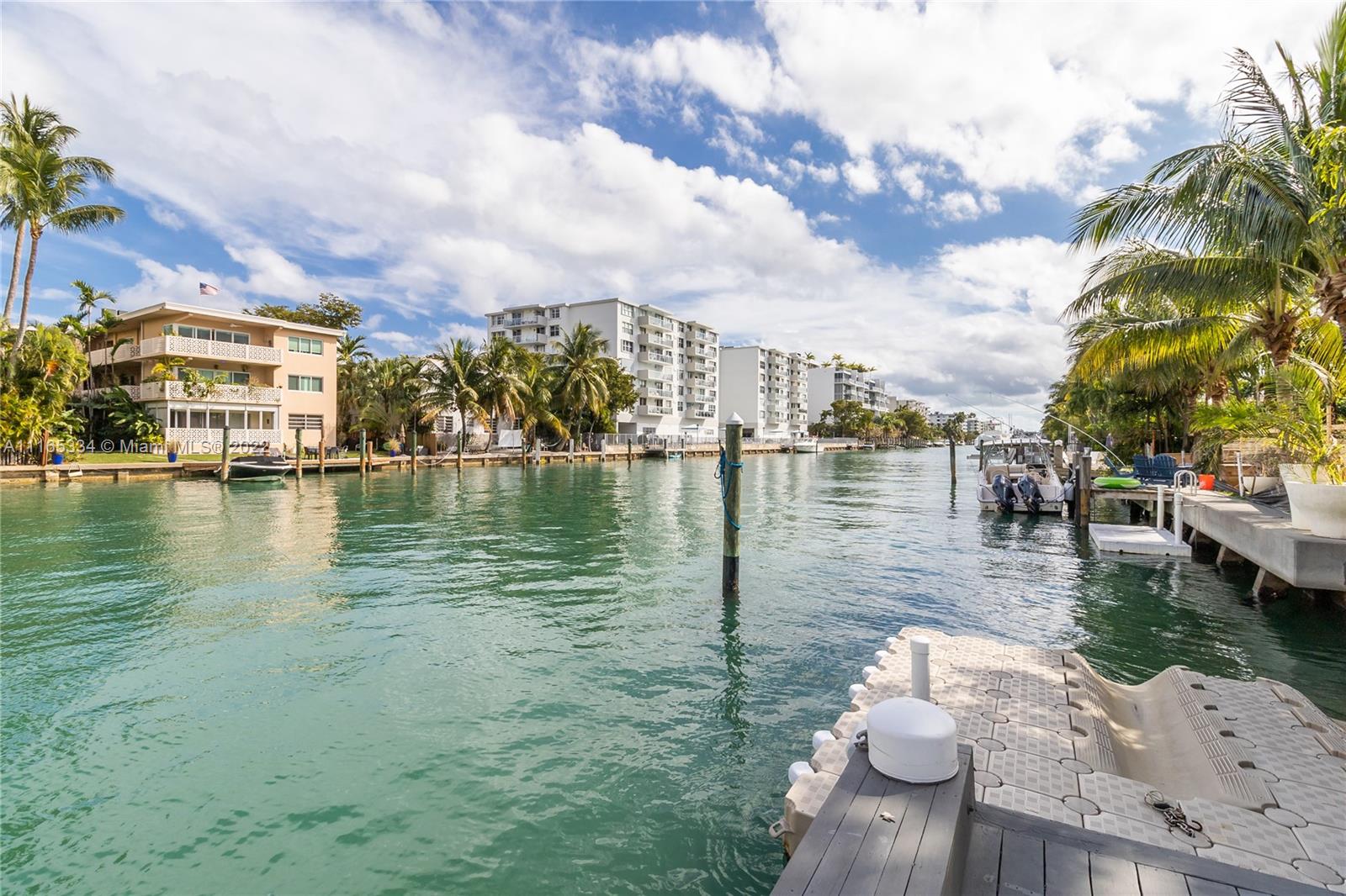 BAY HARBOR ISLAND - Residential