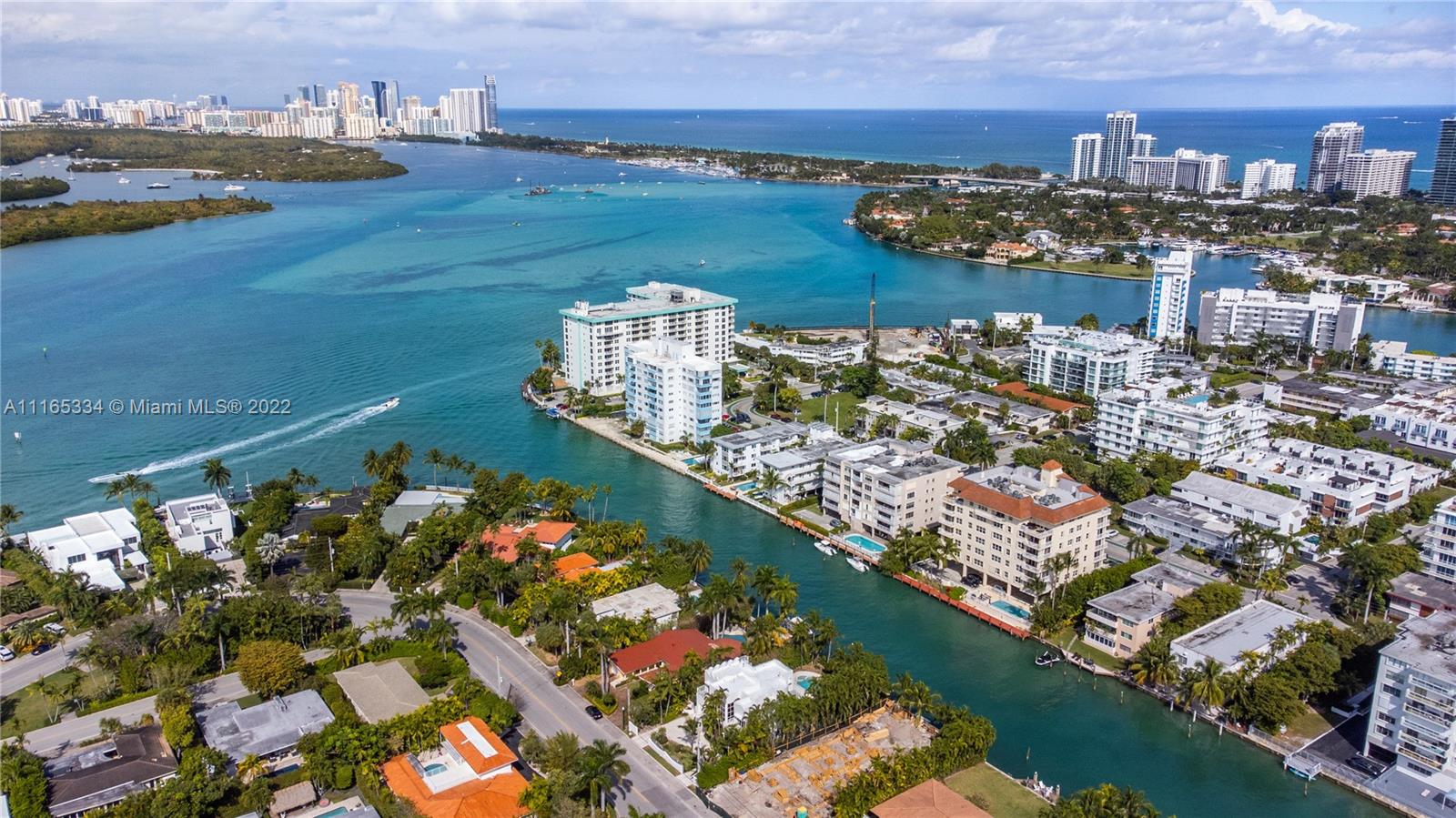 BAY HARBOR ISLAND - Residential