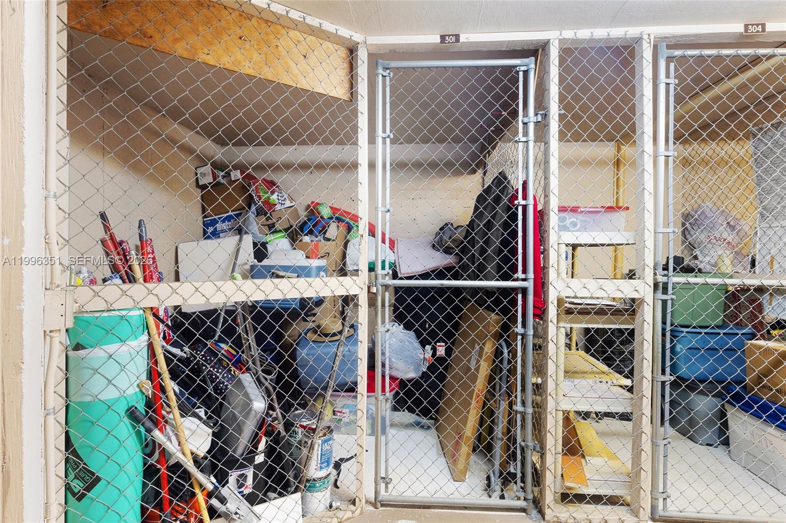 COLONY POINT 4 CONDO - Residential