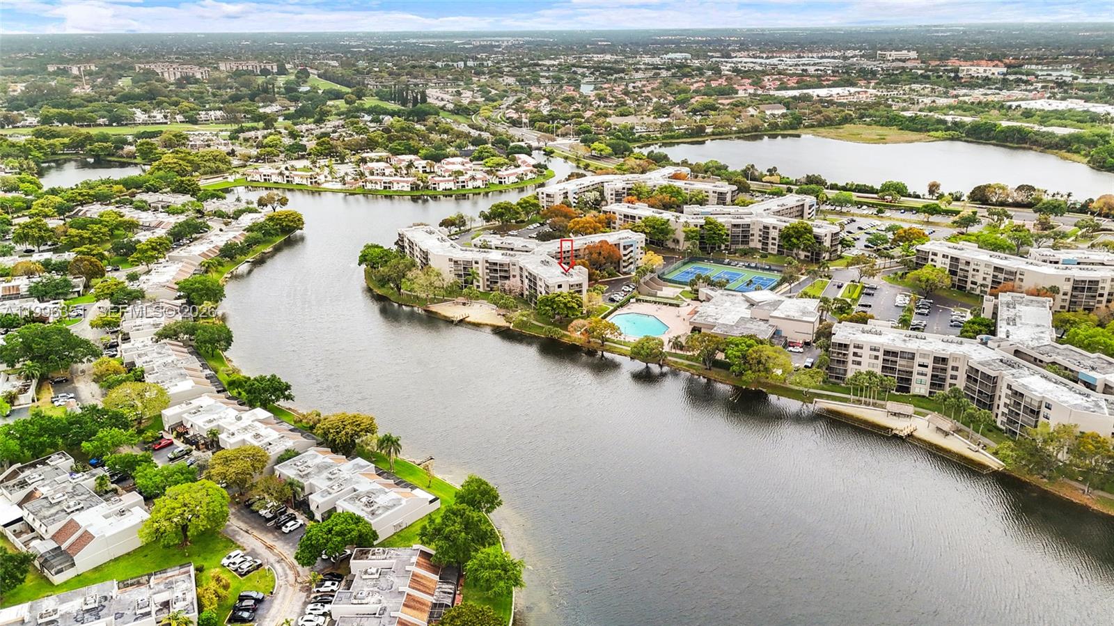 COLONY POINT 4 CONDO - Residential