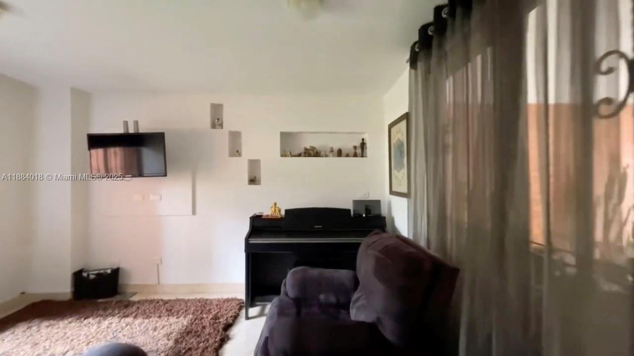 Bosques del Pinar - Residential