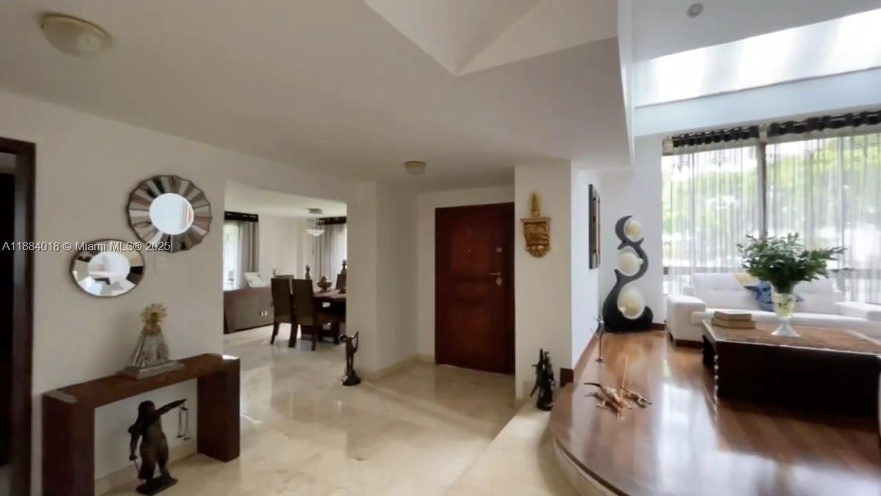 Bosques del Pinar - Residential