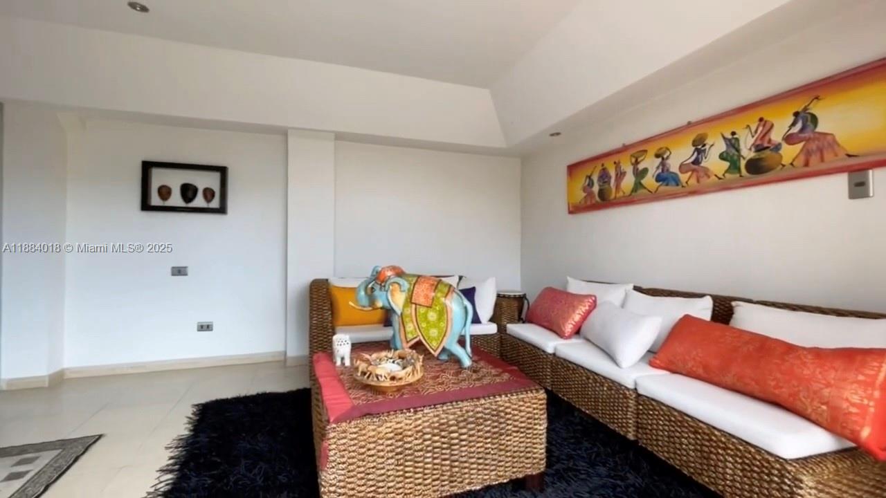 Bosques del Pinar - Residential