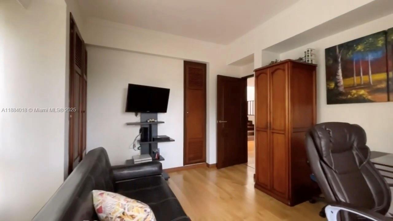 Bosques del Pinar - Residential