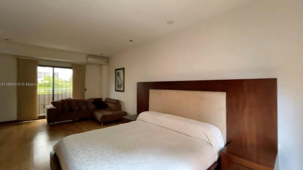 Bosques del Pinar - Residential