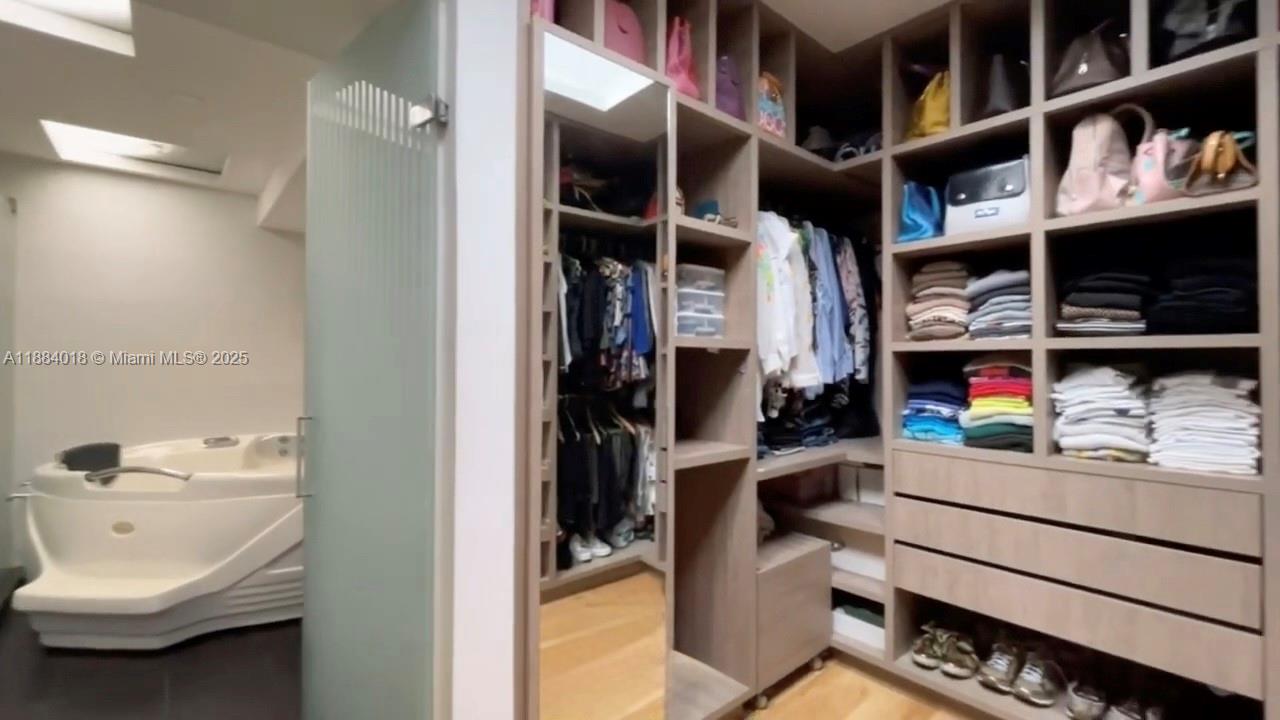 Bosques del Pinar - Residential