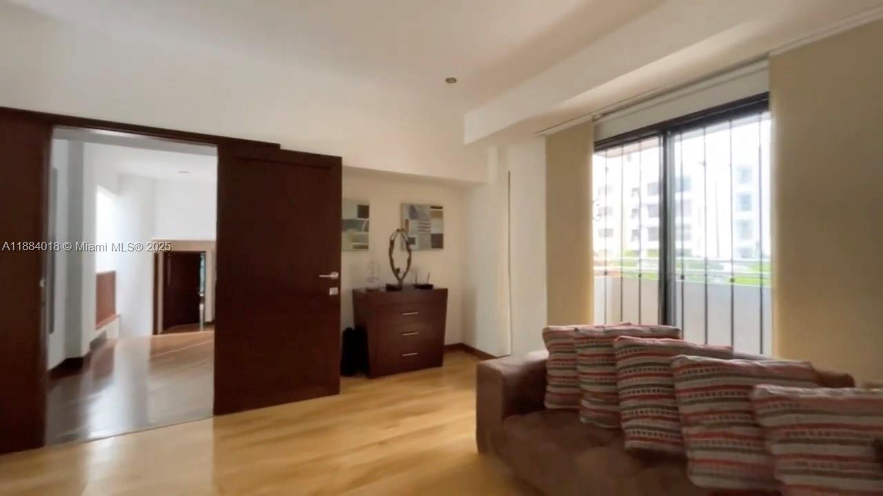 Bosques del Pinar - Residential