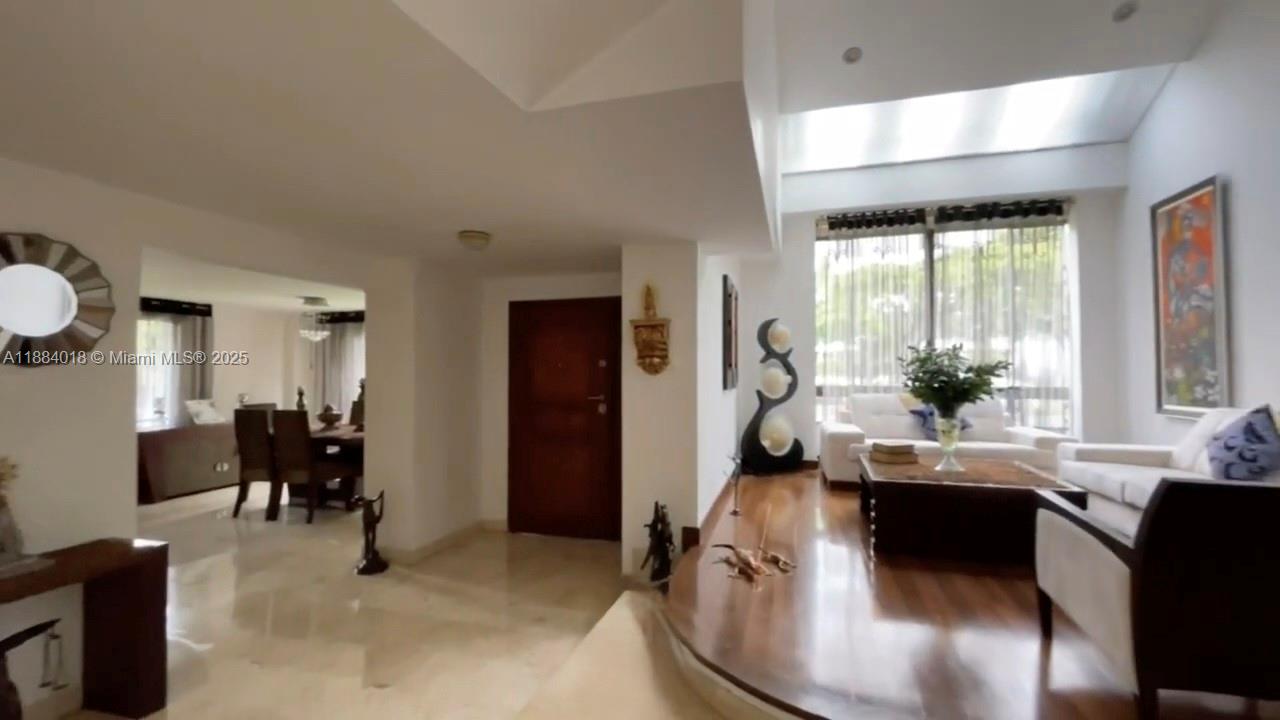 Bosques del Pinar - Residential