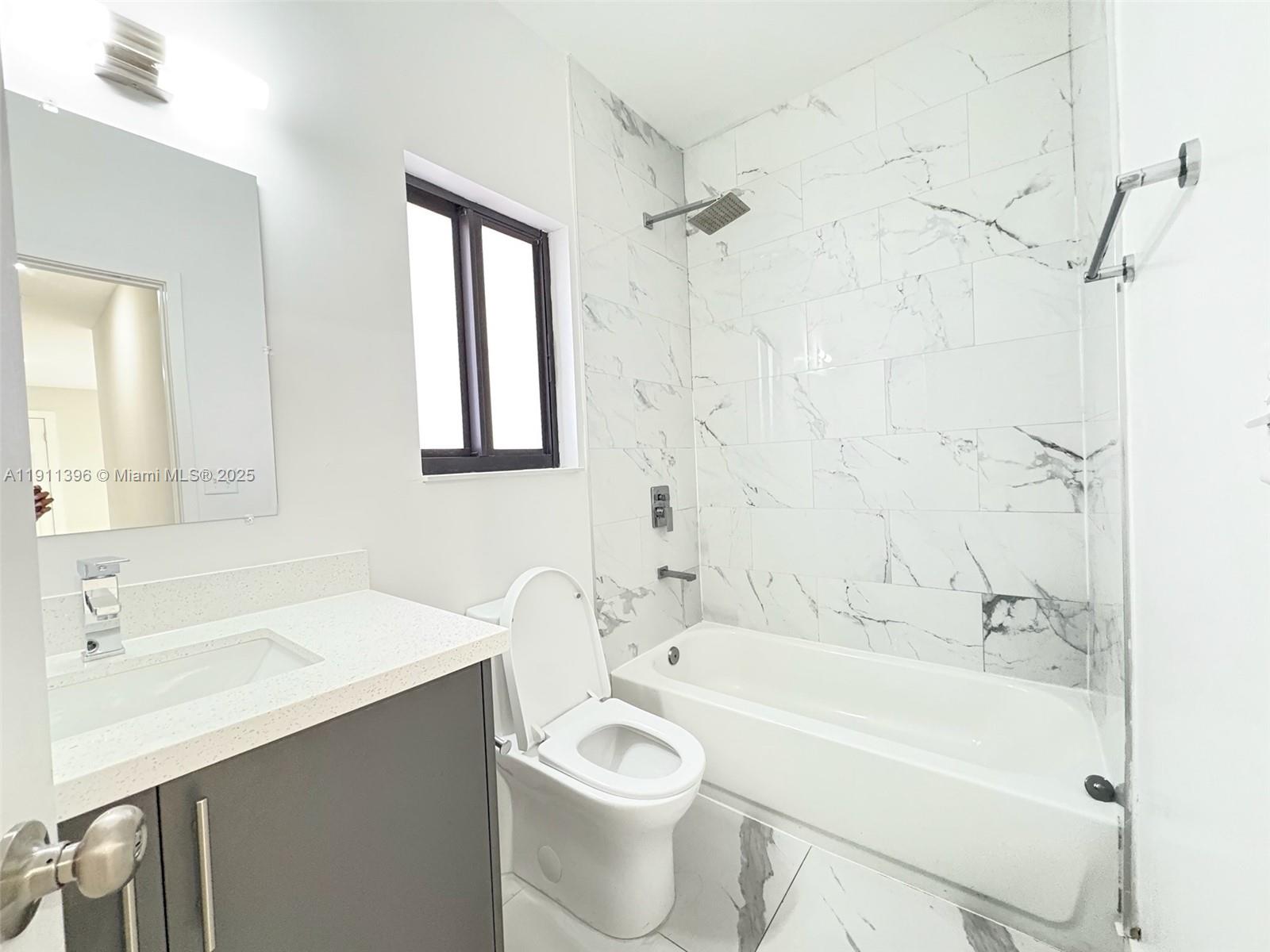 FRANKLIN PARK - Residential Lease