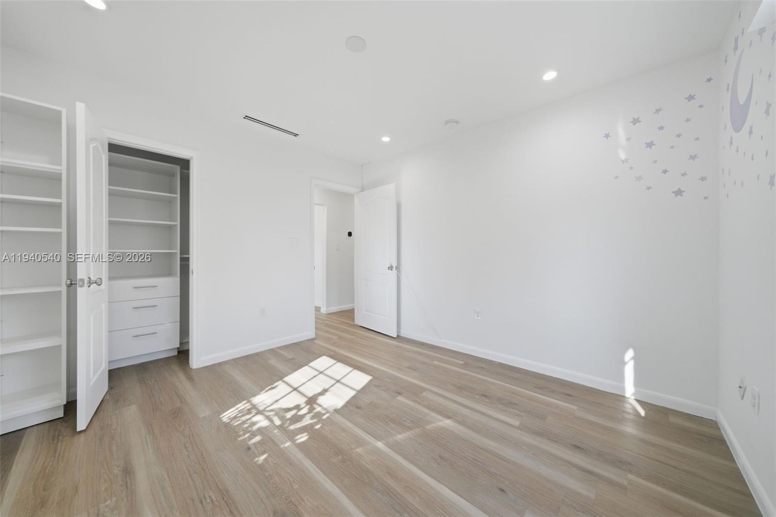 CORAL GATE SEC D - Residential