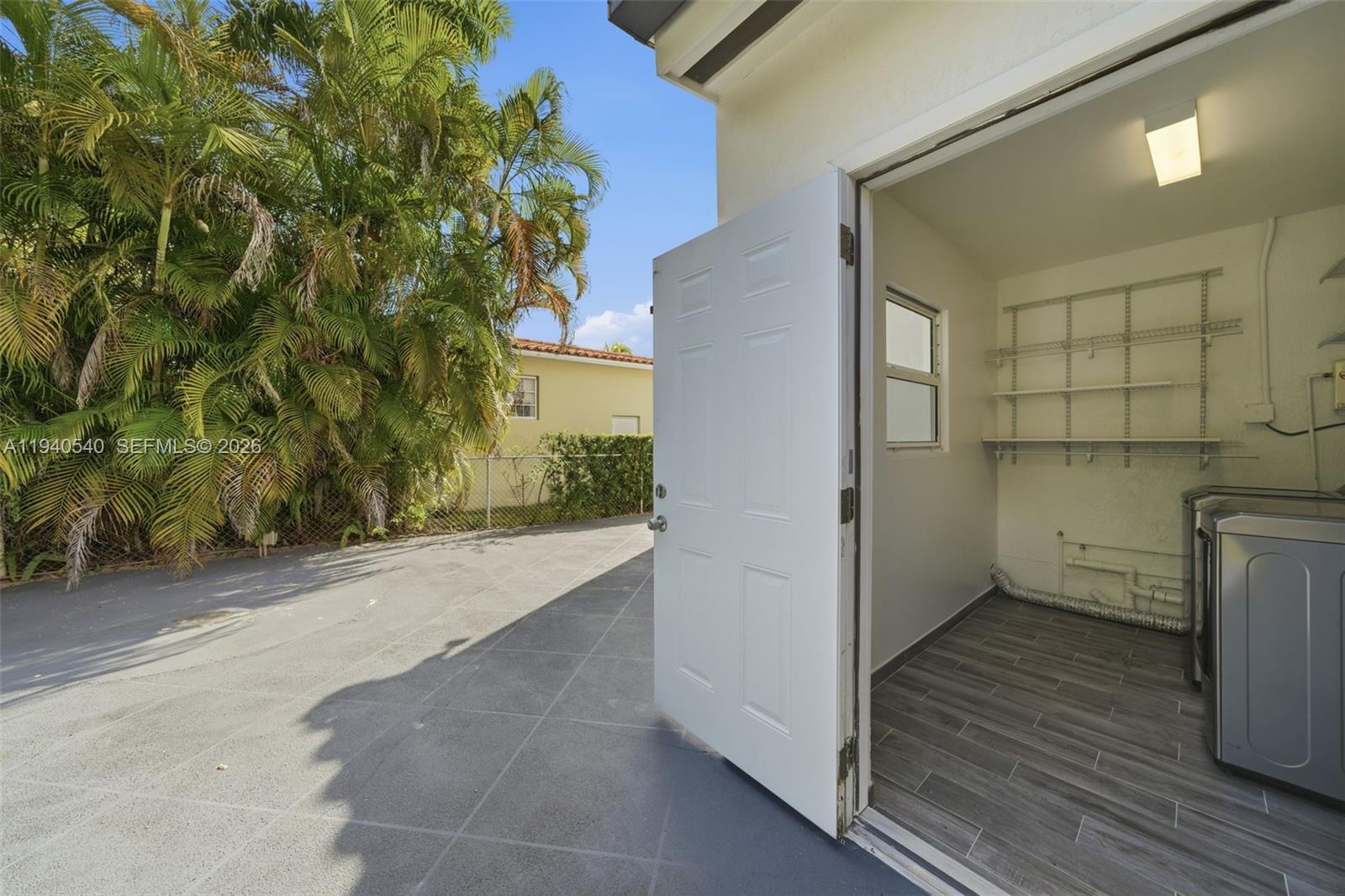 CORAL GATE SEC D - Residential