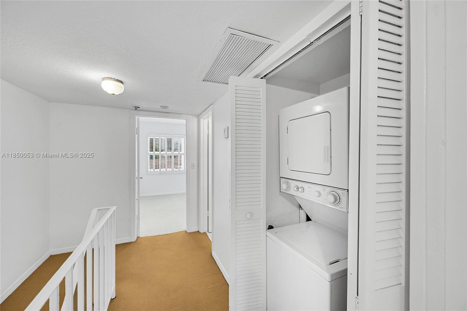 OCEAN BAY CLUB CONDO - Residential Lease