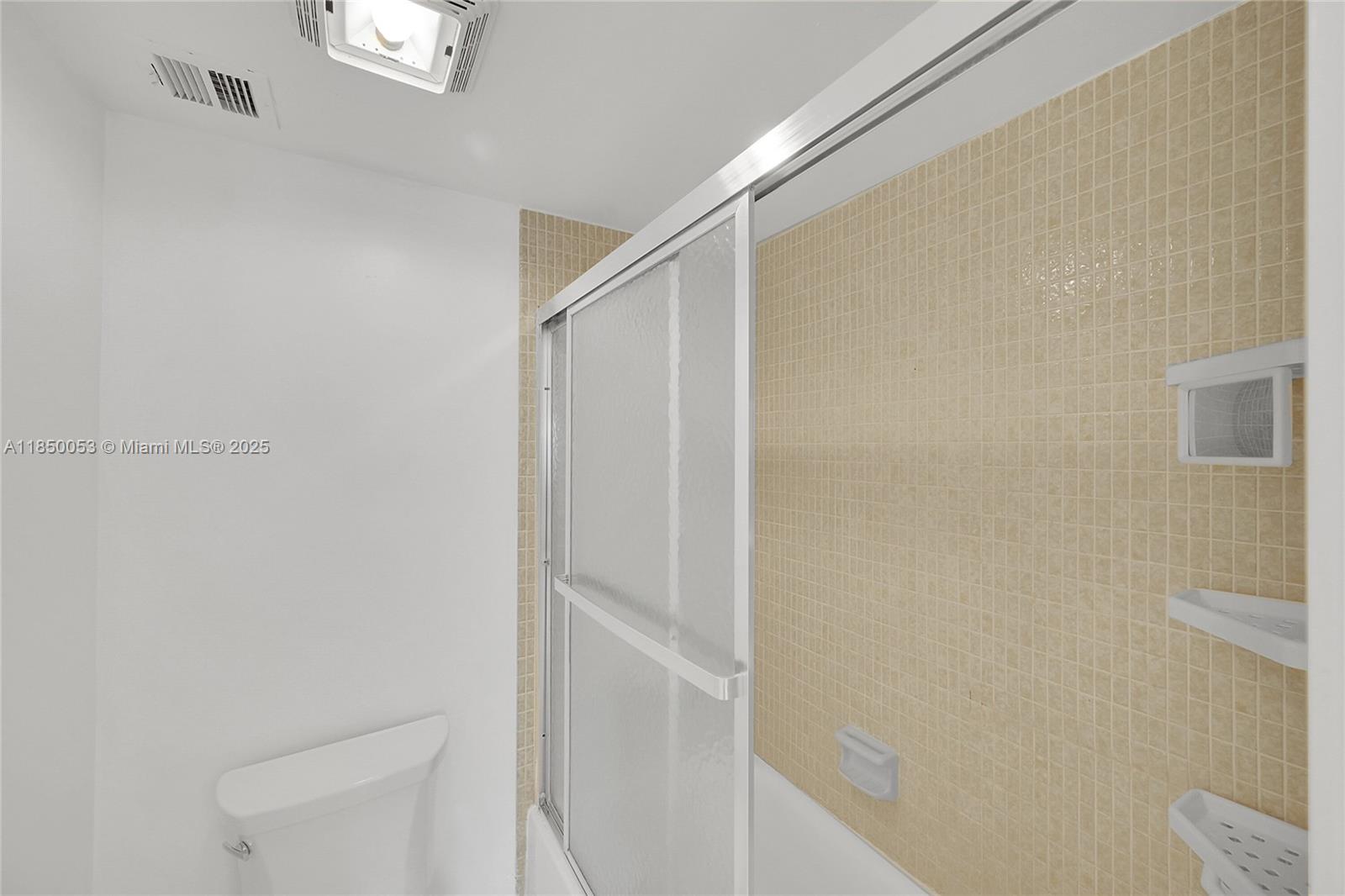OCEAN BAY CLUB CONDO - Residential Lease