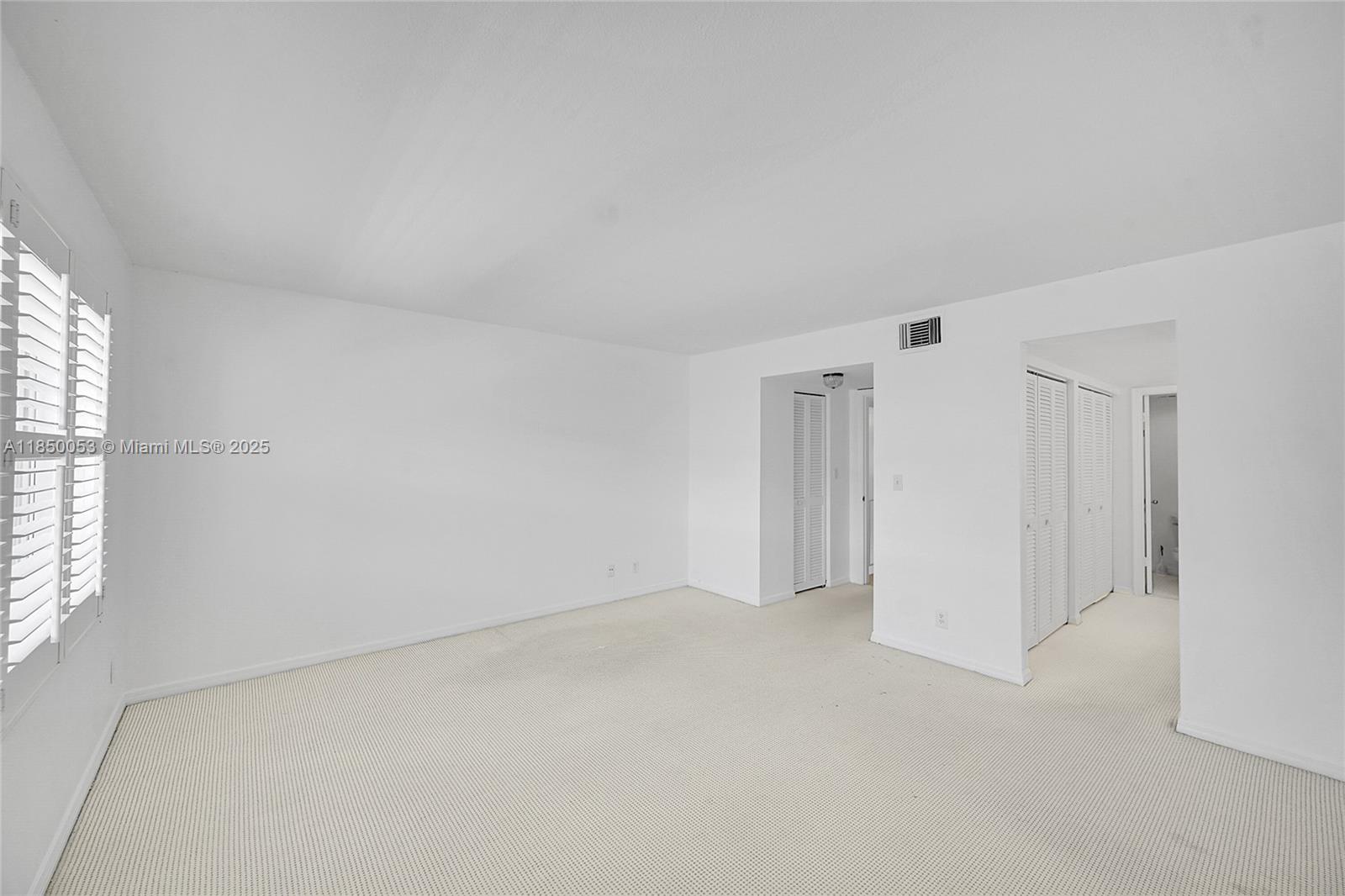 OCEAN BAY CLUB CONDO - Residential Lease