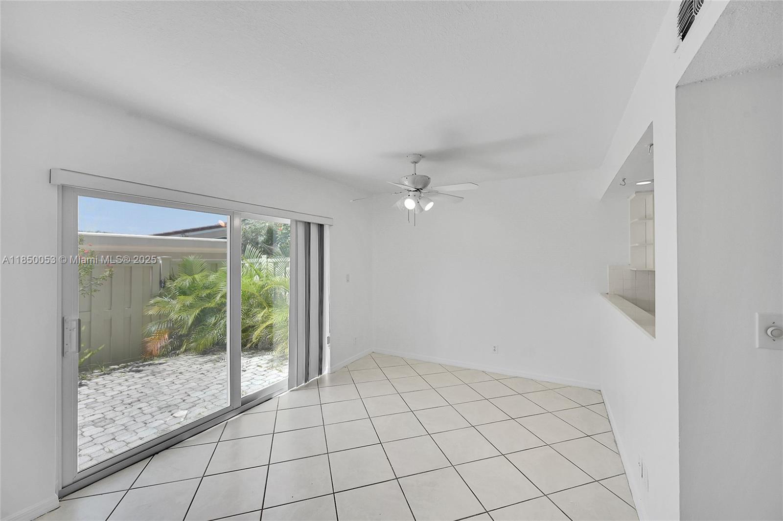 OCEAN BAY CLUB CONDO - Residential Lease