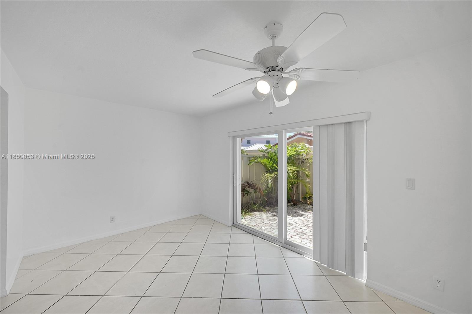 OCEAN BAY CLUB CONDO - Residential Lease
