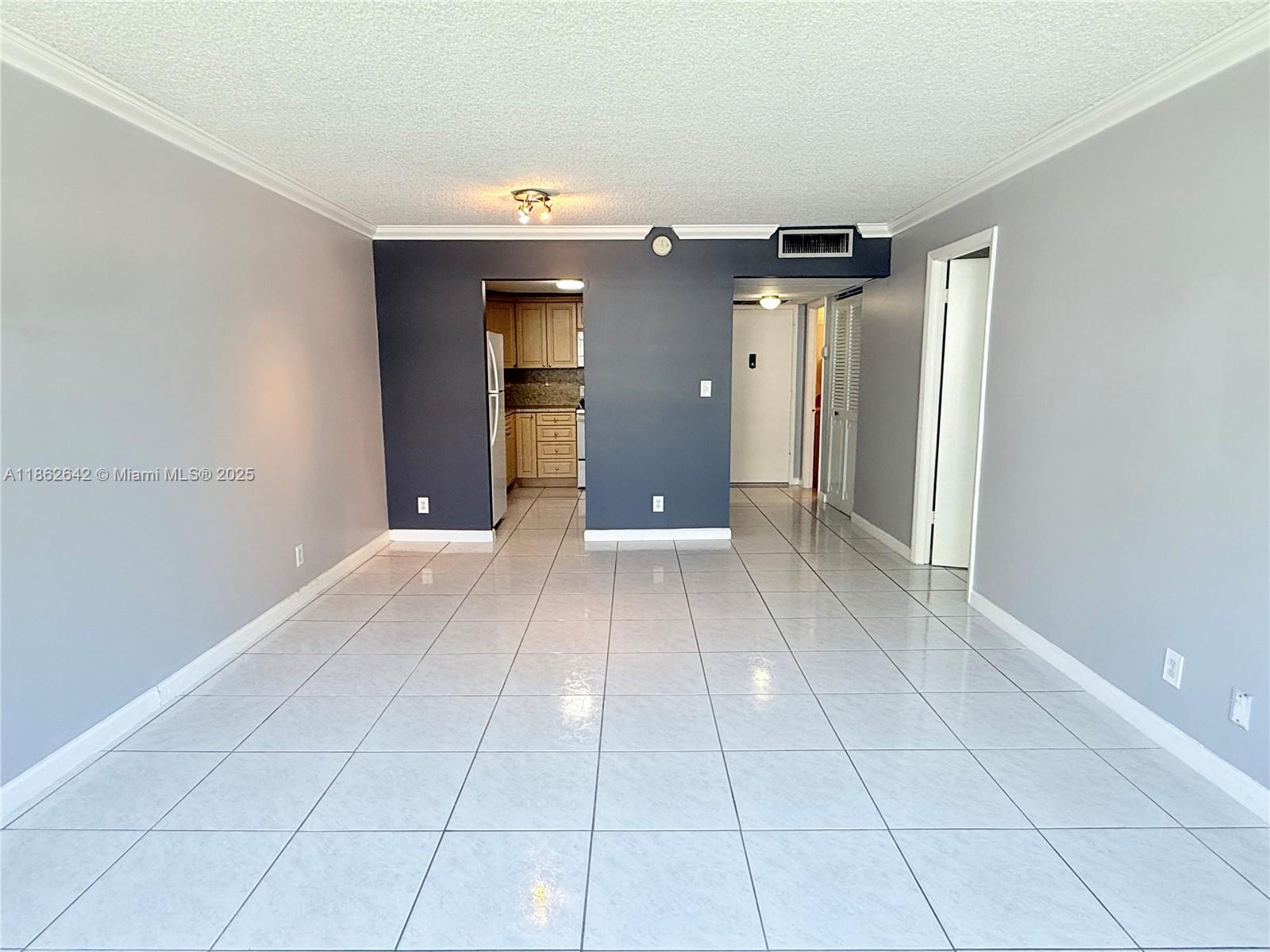 WATERGATE CONDOMINIUM NO - Residential Lease