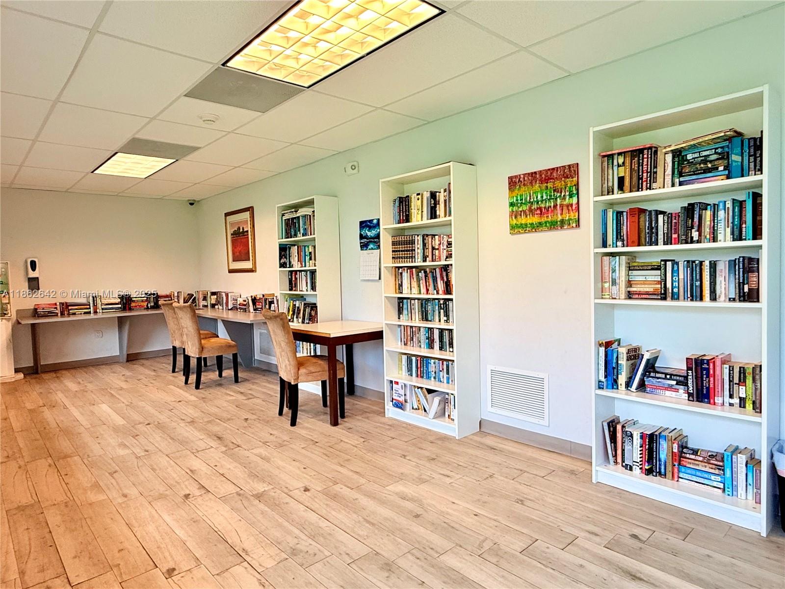 WATERGATE CONDOMINIUM NO - Residential Lease