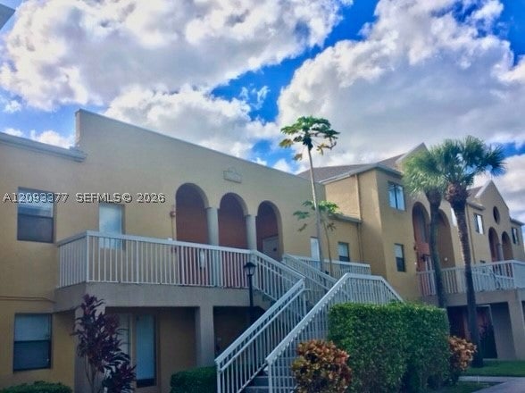 Photo of 5200 NW 31st Ave #174, Fort Lauderdale, FL 33309 (MLS # A12093377)