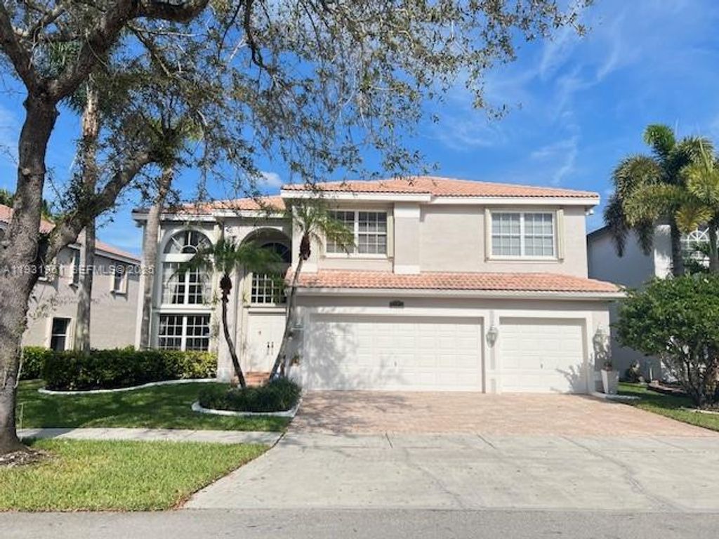 Photo of 17361 SW 35th St, Miramar, FL 33029 (MLS # A11931961)