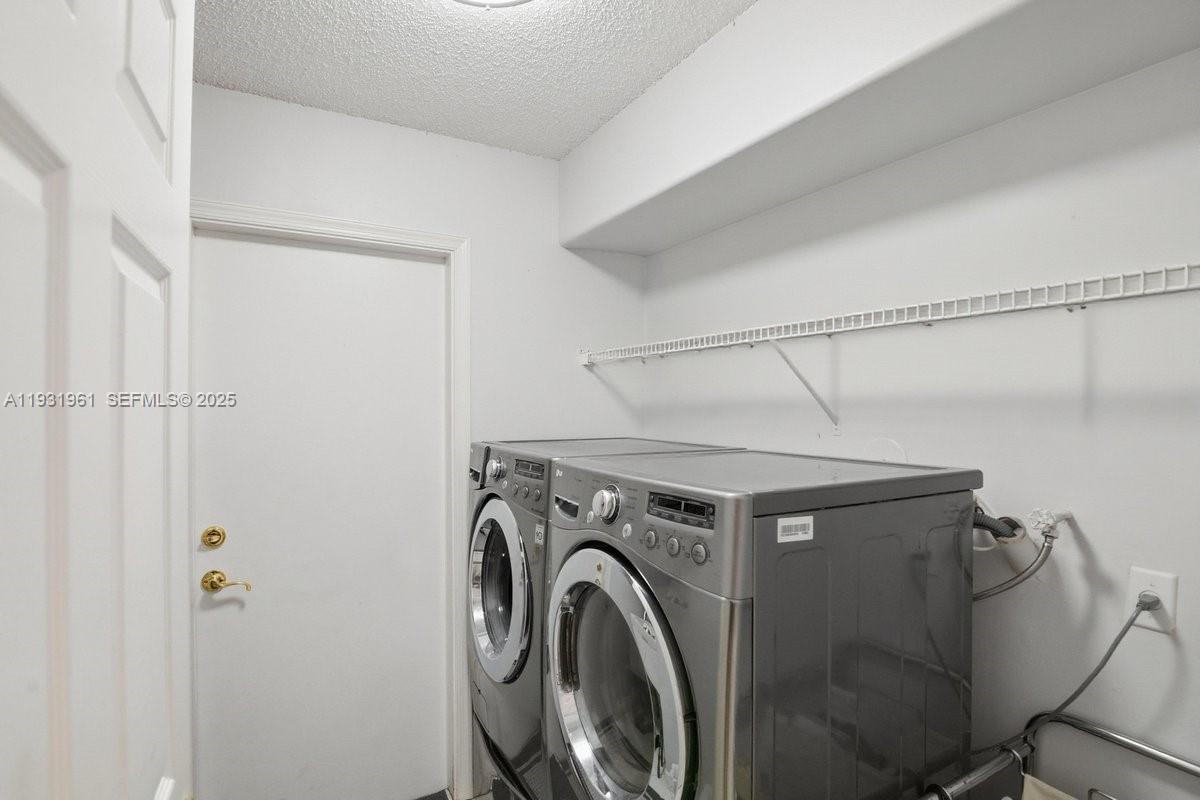 SILVER LAKES PHASE III RE - Residential