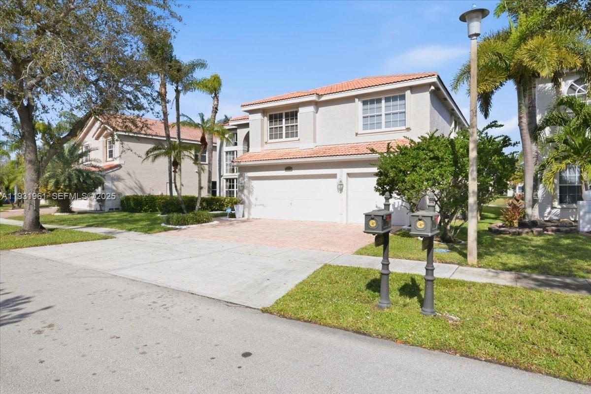 SILVER LAKES PHASE III RE - Residential