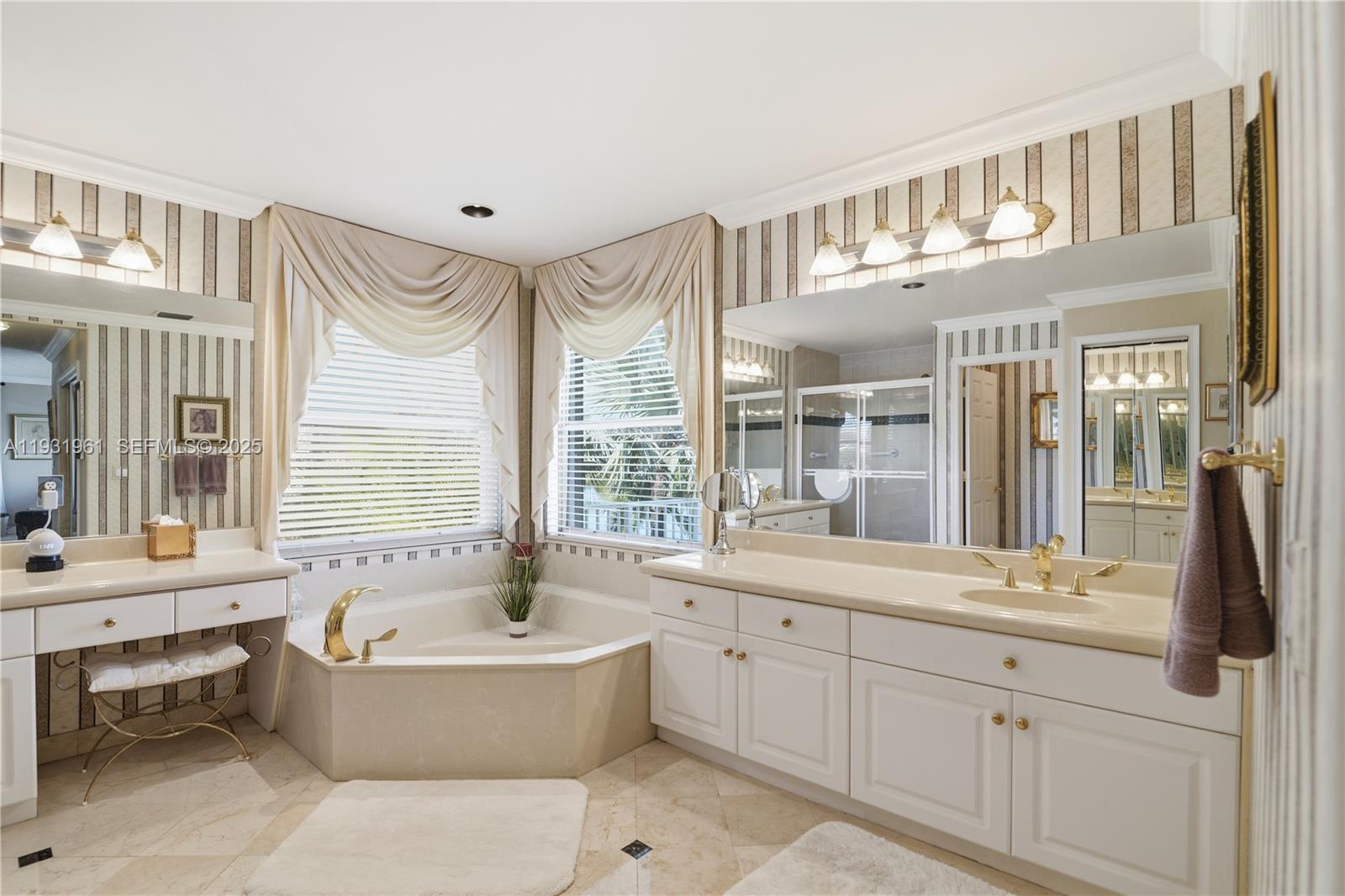 SILVER LAKES PHASE III RE - Residential