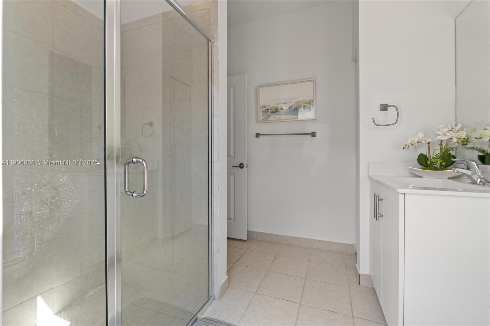 ESTATES AT SILVER PALM - Residential