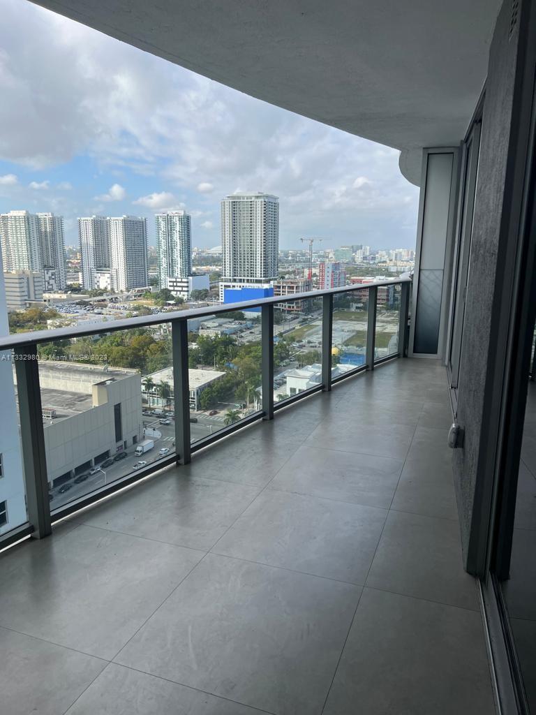 ARIA ON THE BAY - Residential Lease