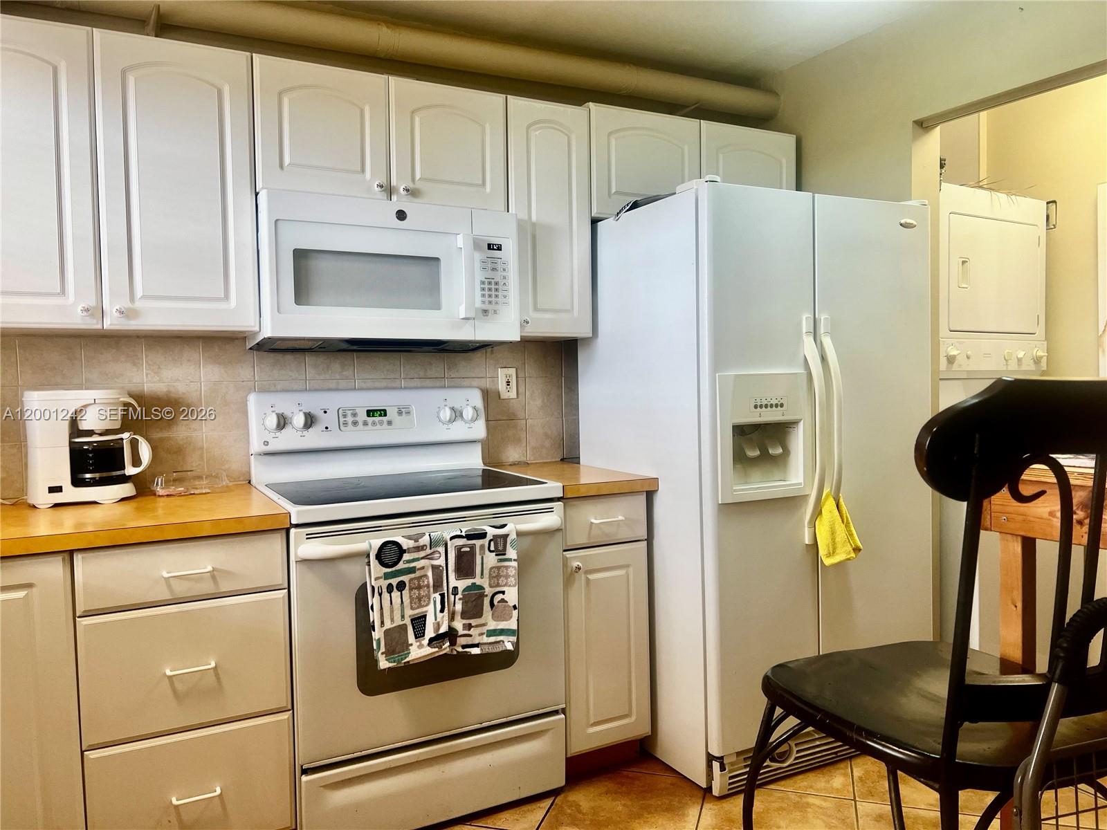 GREENS OF INVERRARY PHASE - Residential