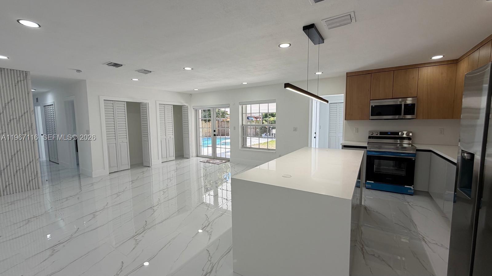 TOWN PARK HEIGHTS - Residential