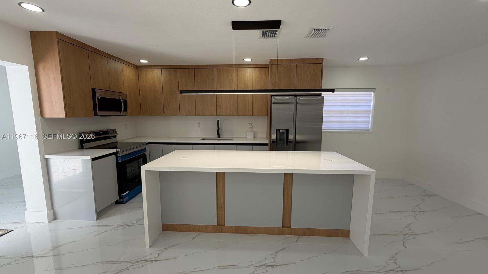 TOWN PARK HEIGHTS - Residential