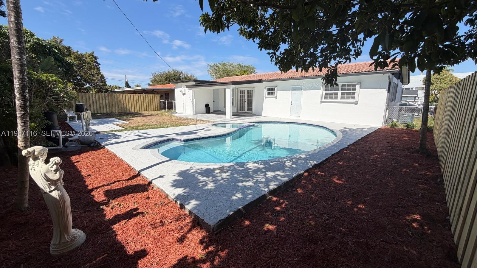 TOWN PARK HEIGHTS - Residential