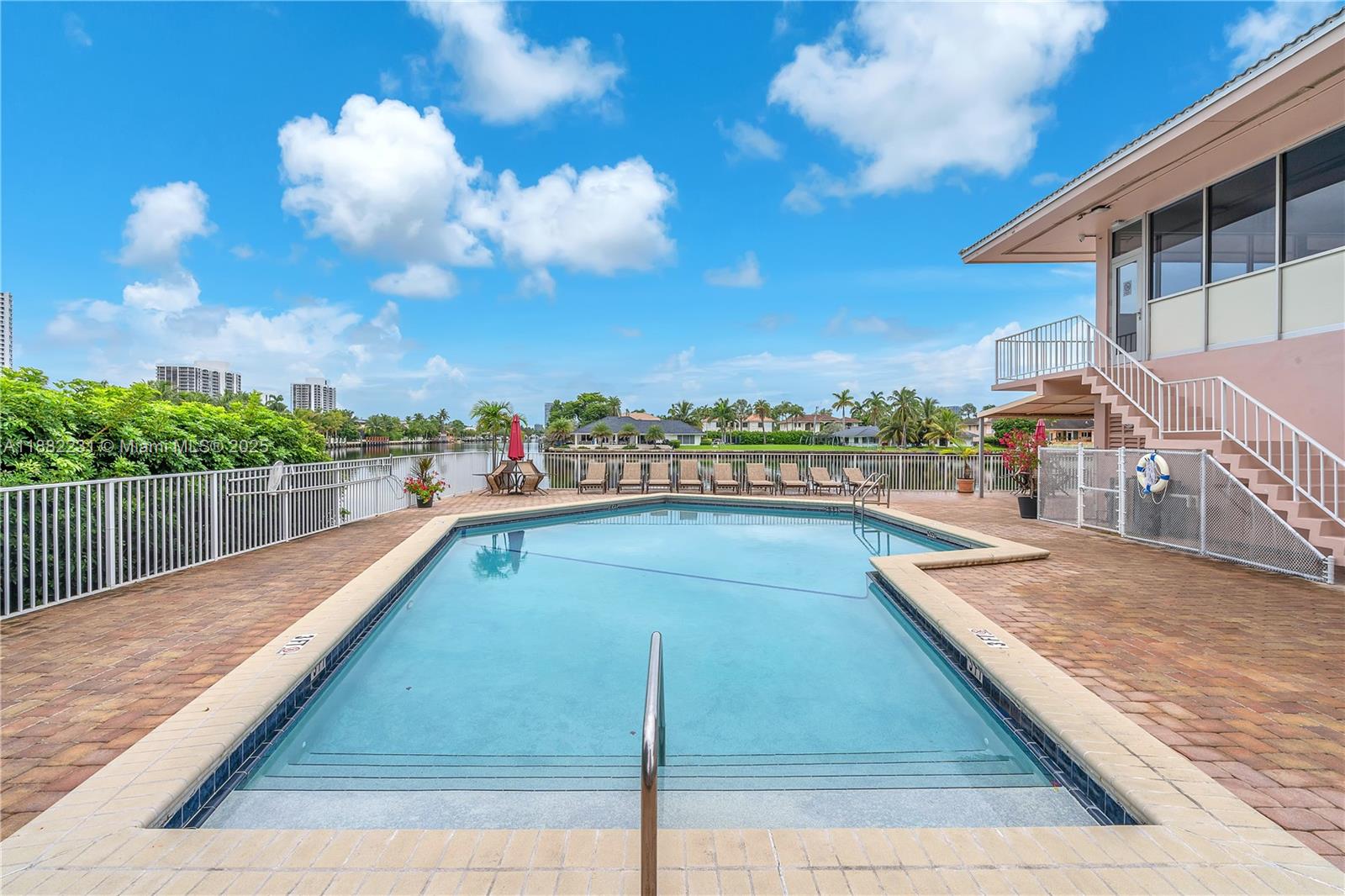 CLIFTON CONDO - Residential