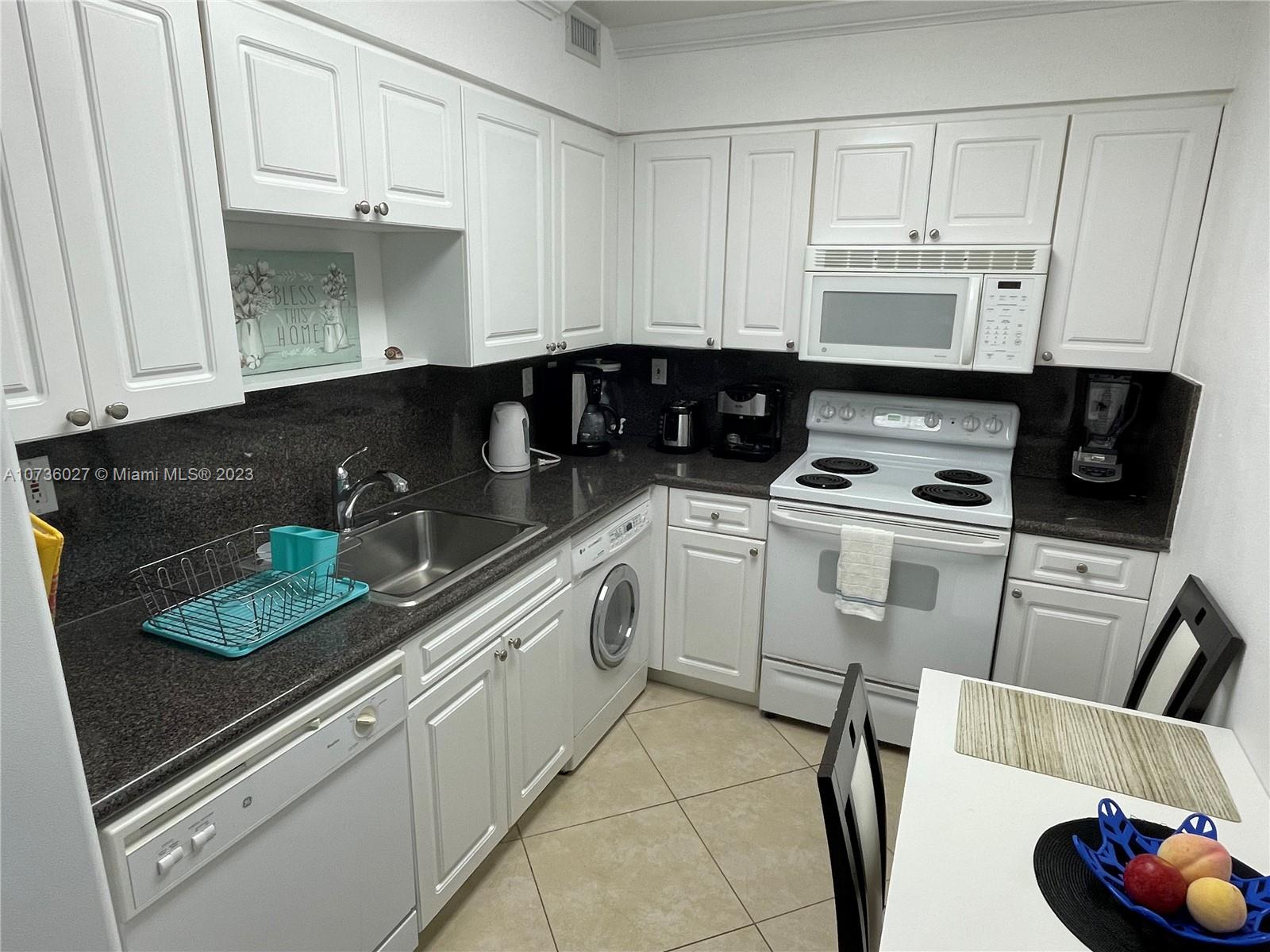 THE Wave Condo - Residential Lease